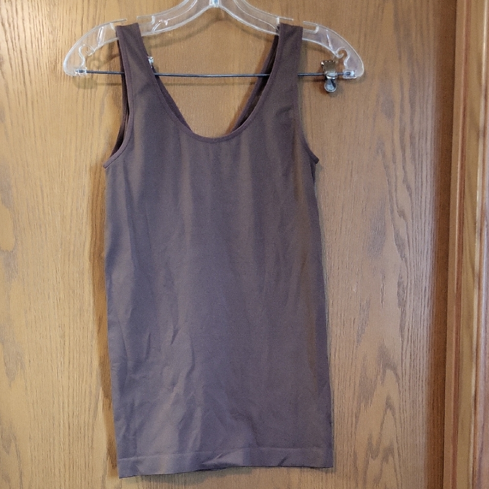Yelete Brown Vneck Scoop Neck Tank
